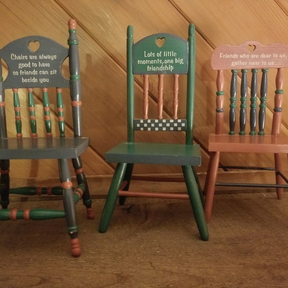 Decorative 10" chairs